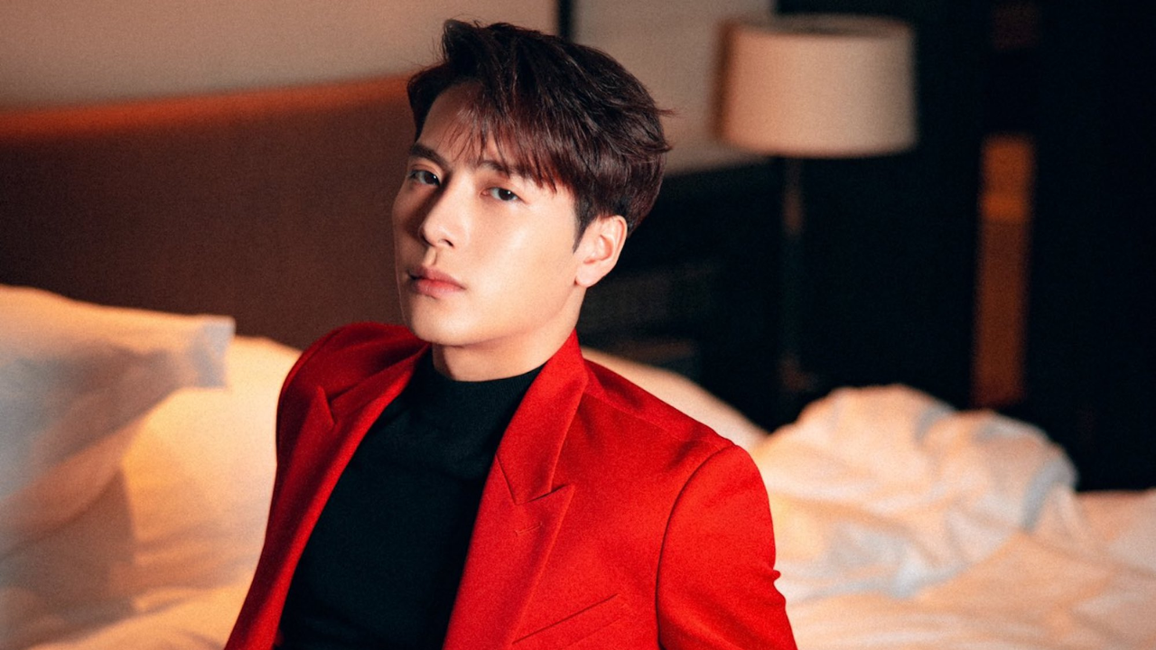 Jackson Wang tops iTunes charts in various countries with latest album, MAGICMAN details inside